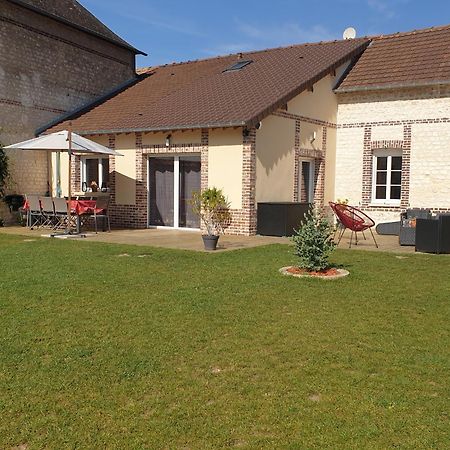 Villa Maison De Charme Avec Jardin Au Bord De L'Eure à Le Vaudreuil Extérieur photo